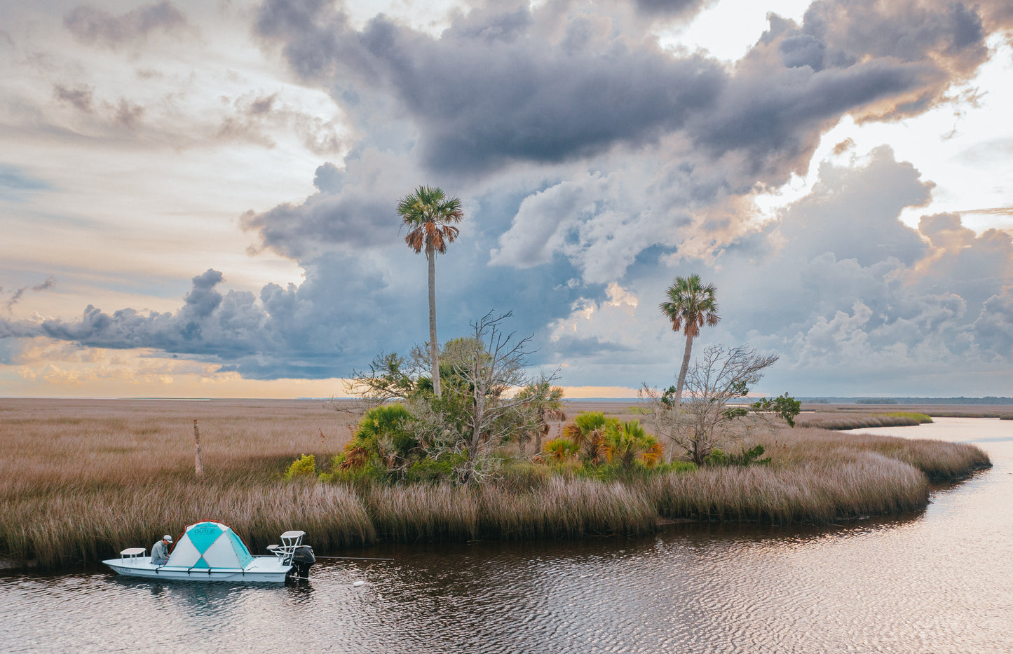 OUTLIE Skiff Tent